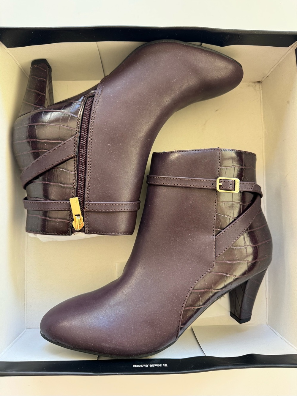 Jones New York Plum Ankle Booties with Croc-Texture and Buckle NWT size 8